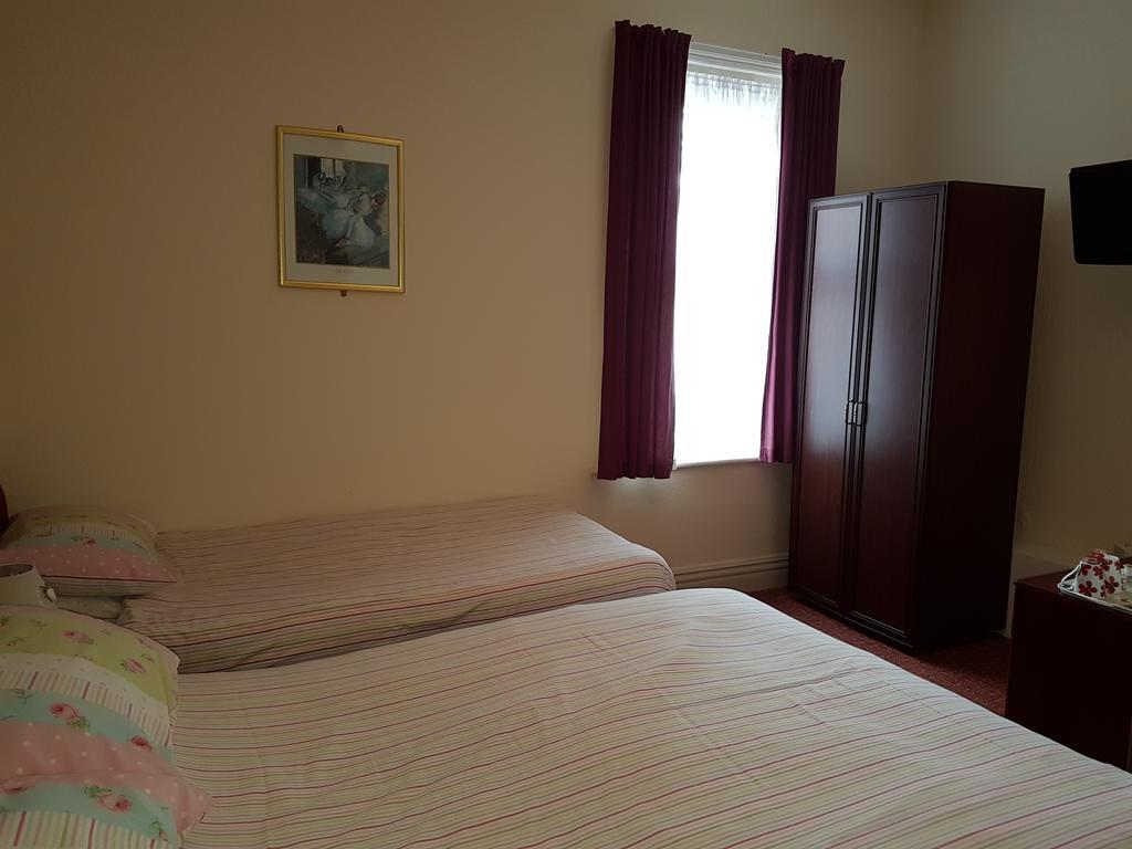 Kings Court Families & Couples Bed and Breakfast Blackpool Buitenkant foto