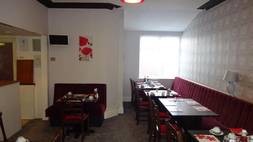 Kings Court Families & Couples Bed and Breakfast Blackpool Buitenkant foto