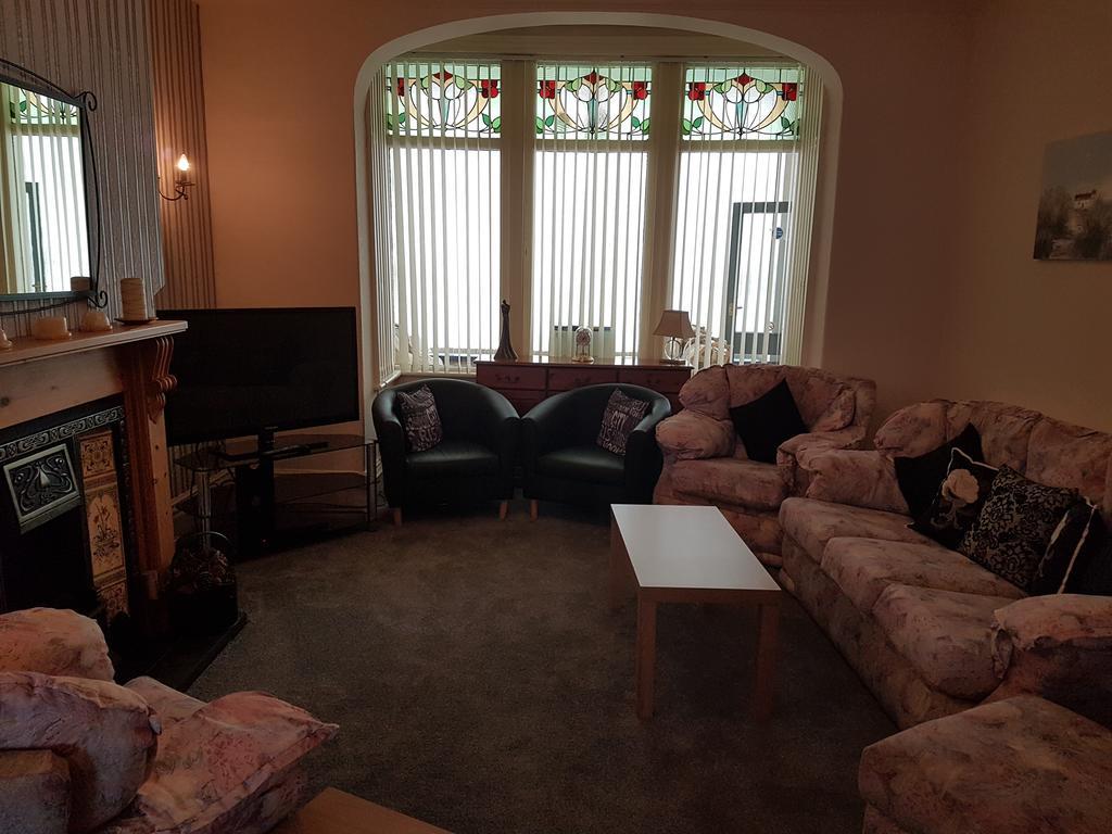 Kings Court Families & Couples Bed and Breakfast Blackpool Buitenkant foto